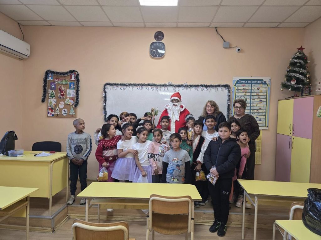 Дядо Коледа дойде - ОУ Антон Страшимиров - Казанлък